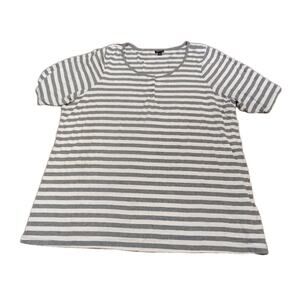 Torrid womens shirt Size 5x 28 Plus Gray White Striped Henley Top Tunic EUC